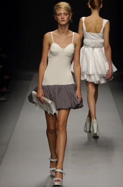 Look 25